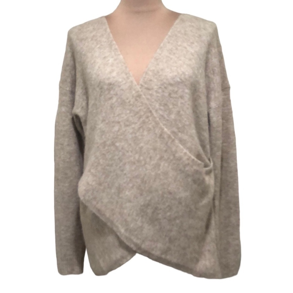 Aritzia The Group By Babaton Bambini Sweater Size Small Heathered Tan Wrap